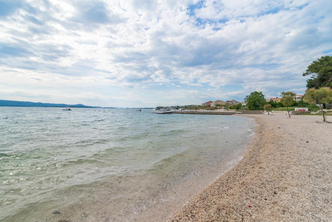 Apartments Bepina Biograd Na Moru Ngoại thất bức ảnh