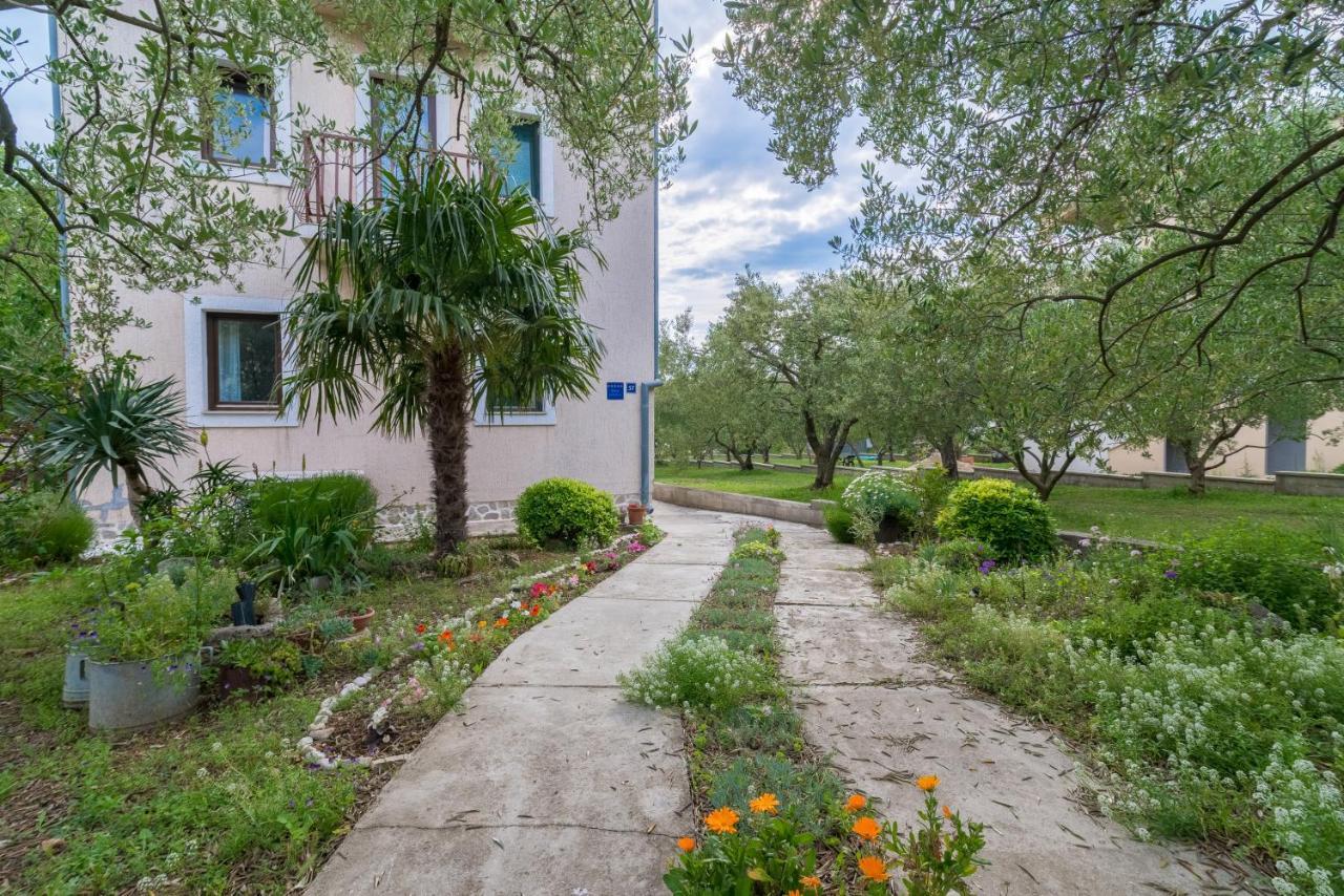 Apartments Bepina Biograd Na Moru Ngoại thất bức ảnh