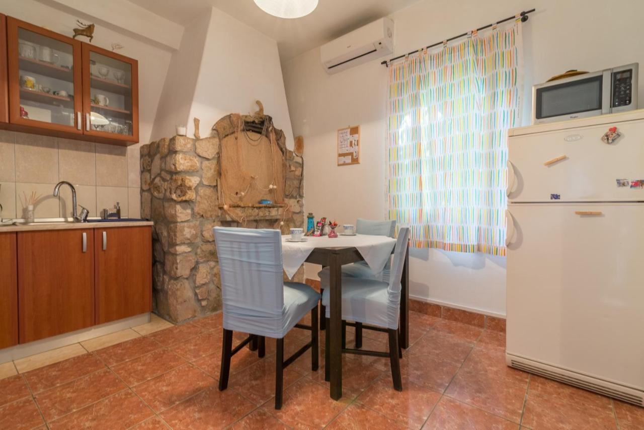 Apartments Bepina Biograd Na Moru Ngoại thất bức ảnh