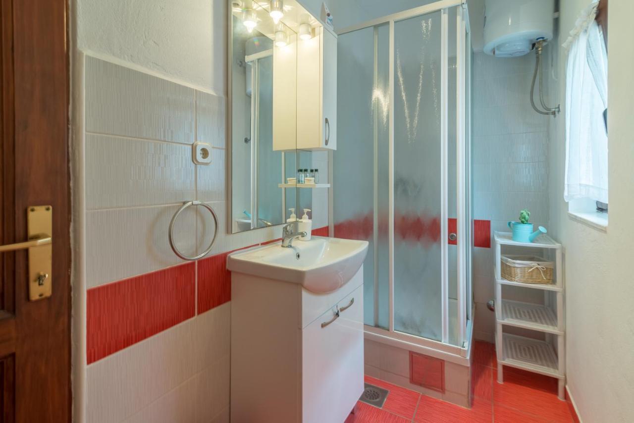 Apartments Bepina Biograd Na Moru Ngoại thất bức ảnh