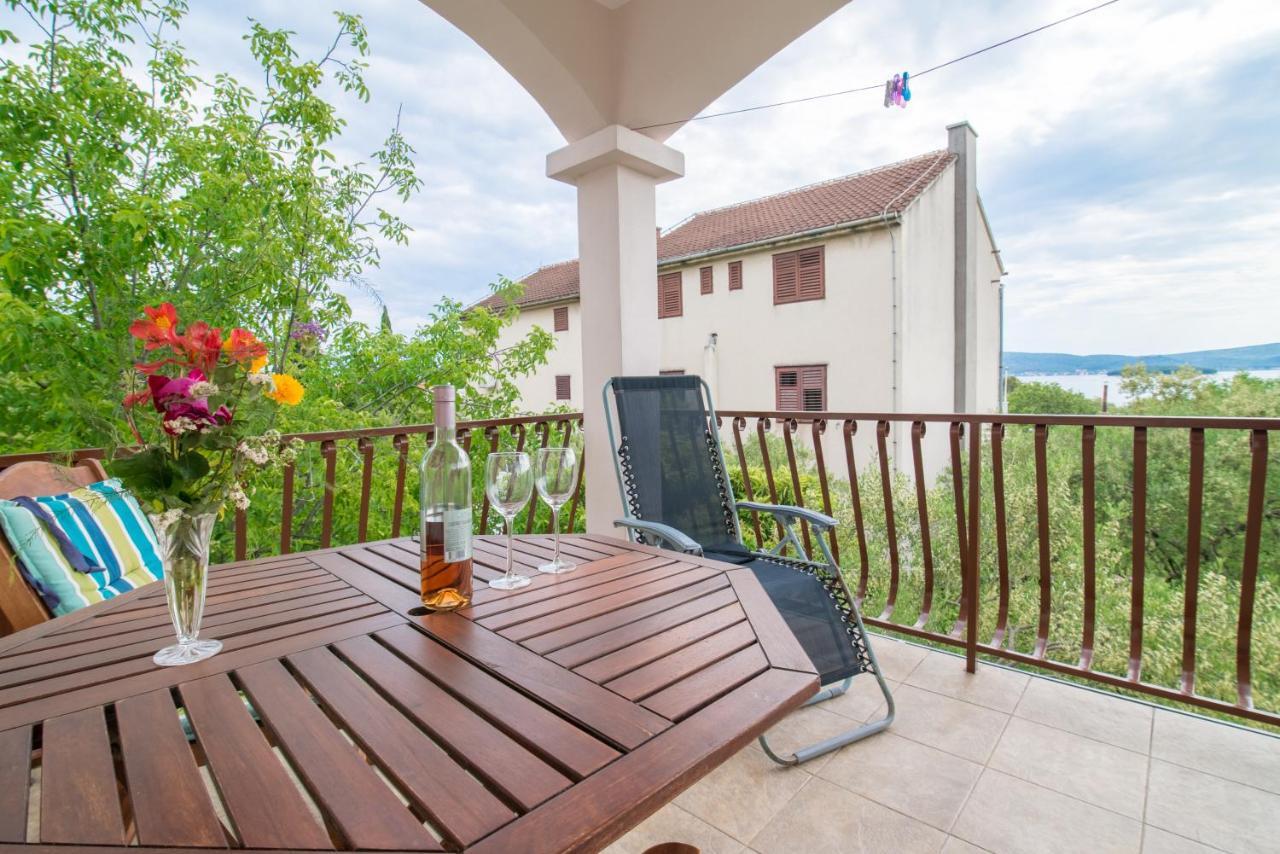 Apartments Bepina Biograd Na Moru Ngoại thất bức ảnh